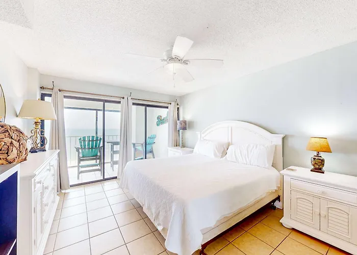 Holiday home The Edgewater 81 *
